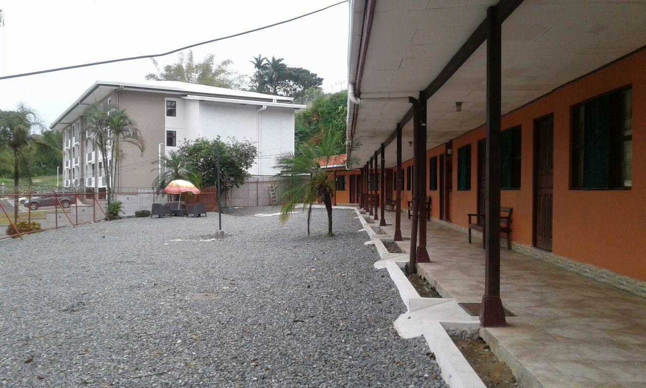 Roca Mar Playa Bonita Hotel Puerto Limon Exterior foto